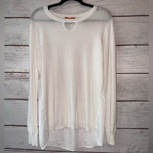 One A White Long Sleeve Tunic